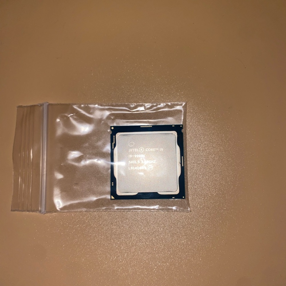 Intel i9-9900k